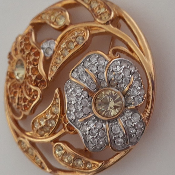 Authentic Swarovski Crystal Swan Stamped 2001 Flower Brooch E103 - Picture 6 of 17